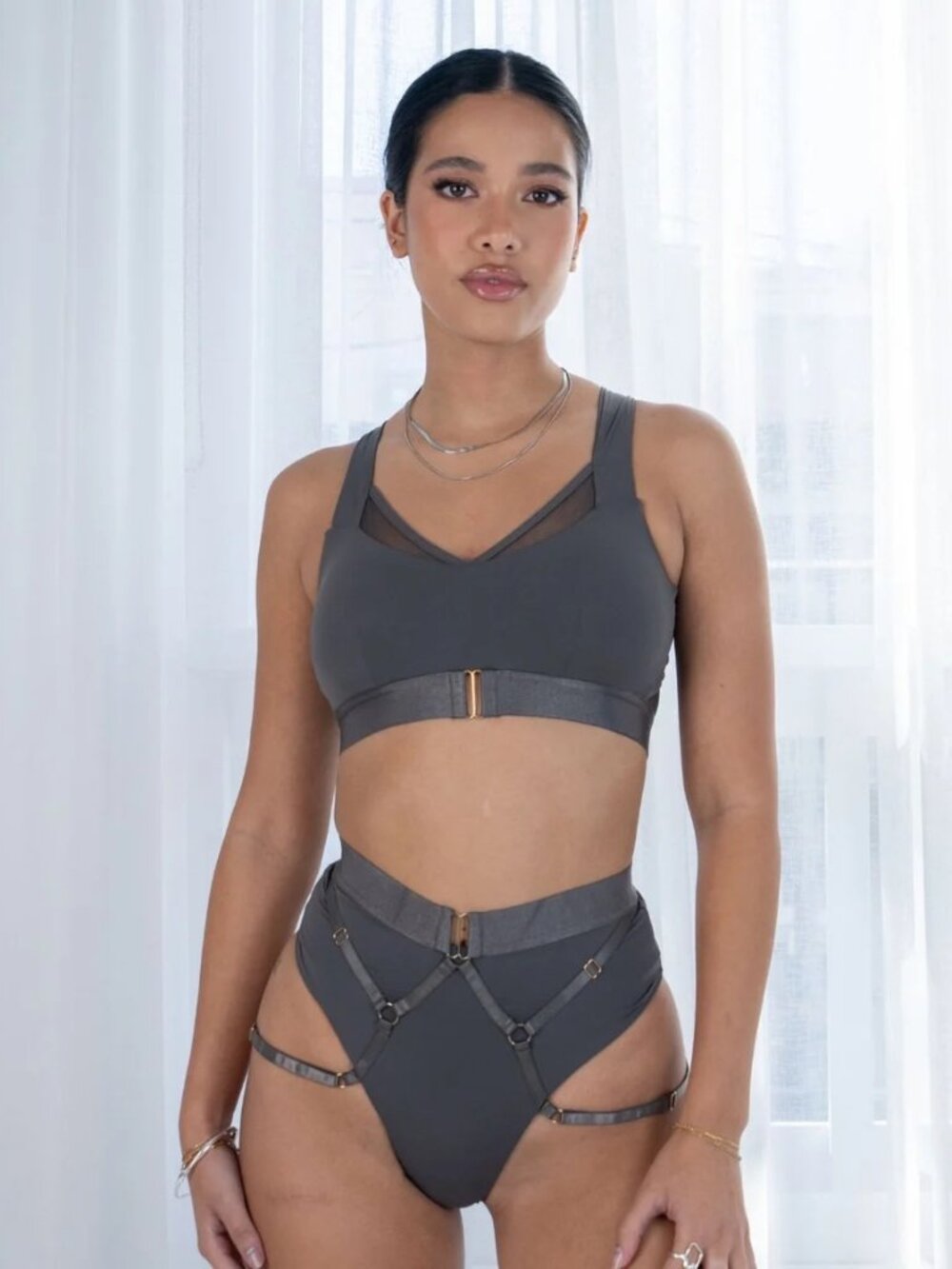 TATIANA ACTIVE WEAR - Perla Pole Shorts - Matte Charcoal - M